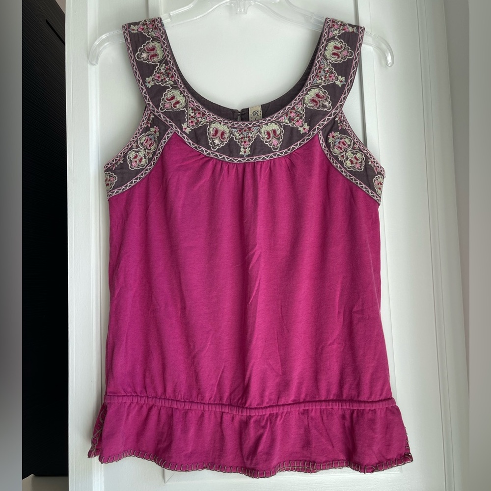 Anthropologie Ric Rac Sleeveless Top with Embroidered Edge Detail